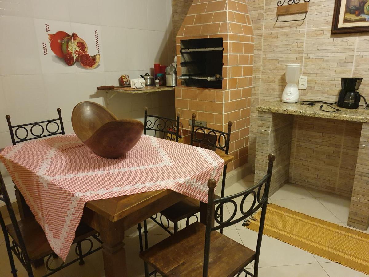 Conservatória Flats Com Deque, Cozinha E Churrasqueira מראה חיצוני תמונה