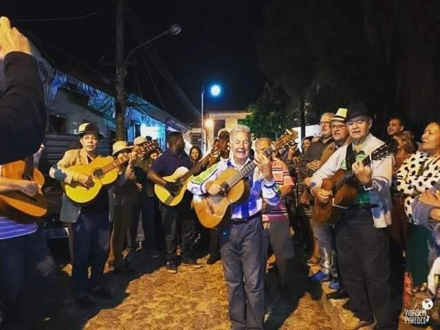 Conservatória Flats Com Deque, Cozinha E Churrasqueira מראה חיצוני תמונה