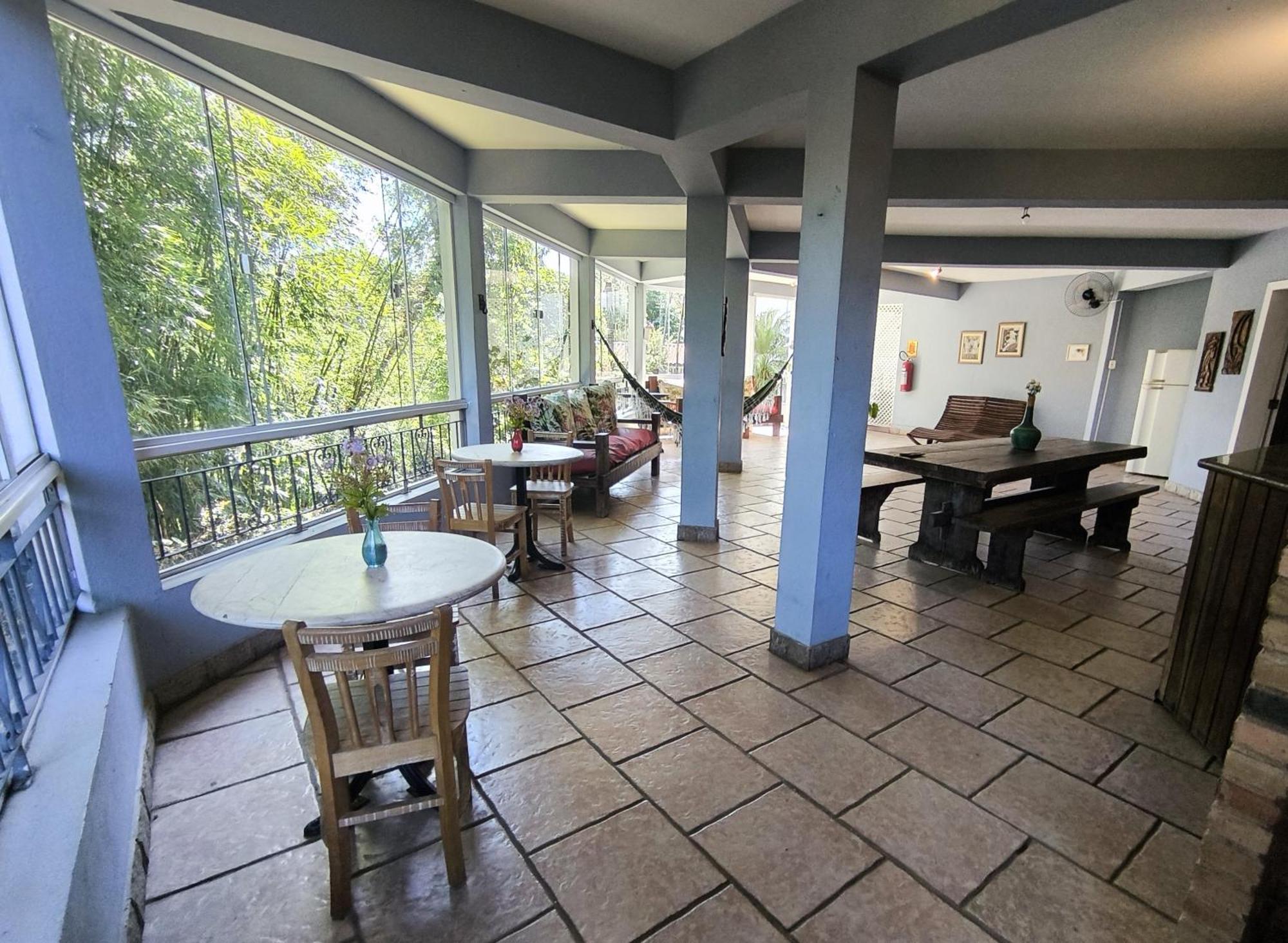 Conservatória Flats Com Deque, Cozinha E Churrasqueira מראה חיצוני תמונה
